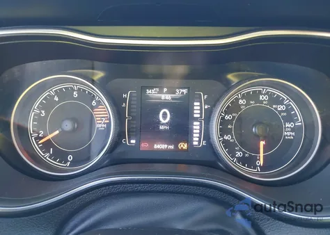 2019 Jeep Cherokee Latitude Fwd from USA, damaged, VIN 1C4PJLCB3KD272144